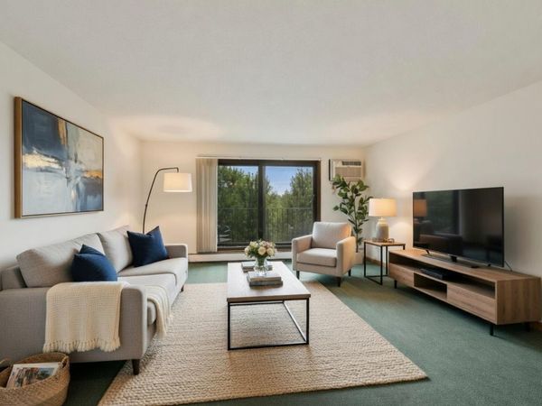 3399 Kent Street, Unit 211, Shoreview, MN 55126