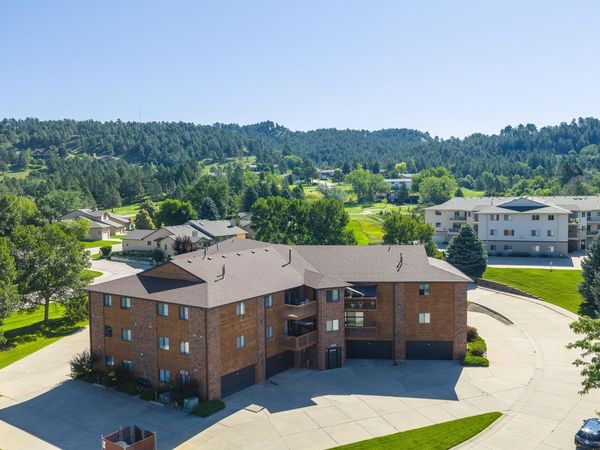 4215 Unit 204 Fairway Hills, Rapid City, SD 57702