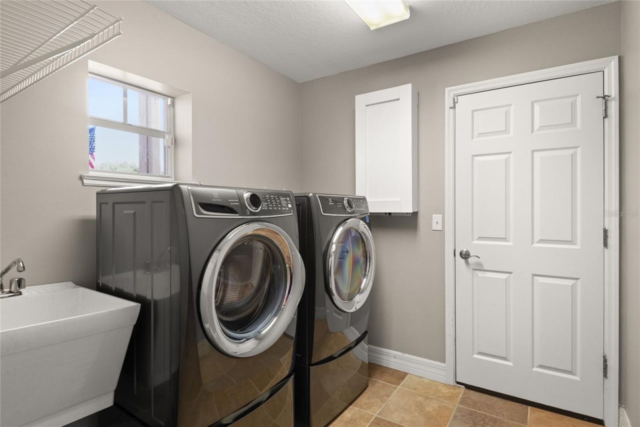 417 Gleneagles Drive, New Smyrna Beach, FL 32168 Photo