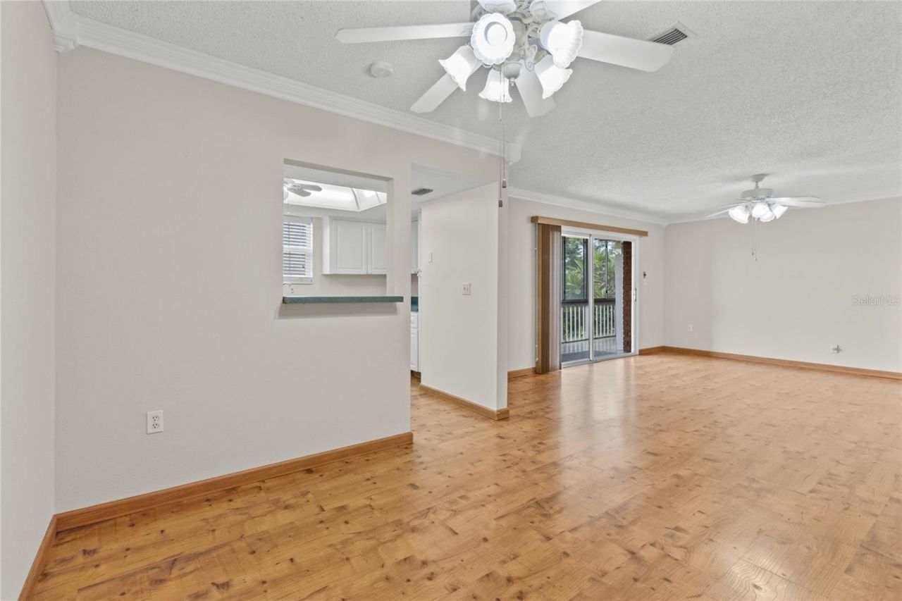 3947 35th Way S, Unit 132, Saint Petersburg, FL 33711 Photo