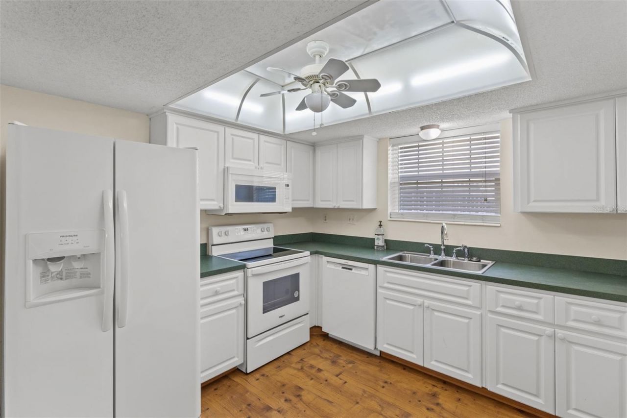 3947 35th Way S, Unit 132, Saint Petersburg, FL 33711 Photo