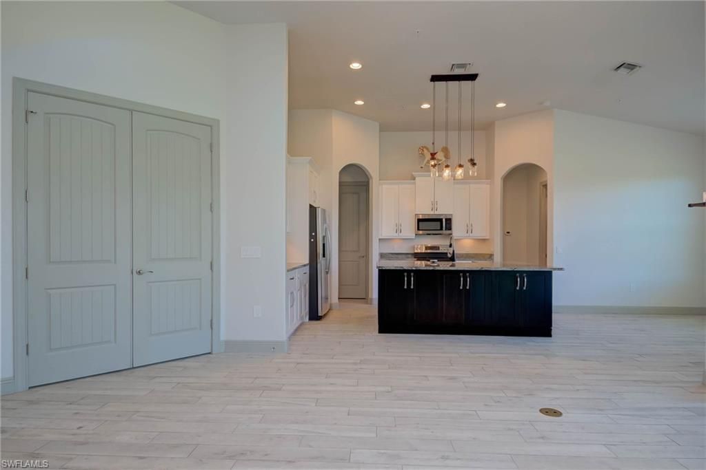 18111 Riverchase Ct, Alva, FL 33920 Photo