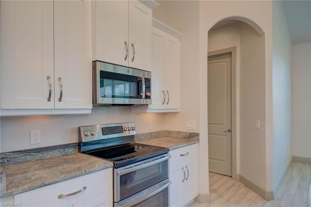 18111 Riverchase Ct, Alva, FL 33920 Photo