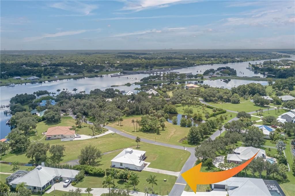 18111 Riverchase Ct, Alva, FL 33920 Photo