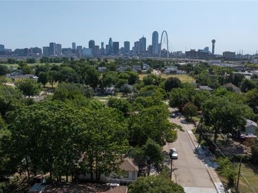 517 Pueblo Street, Dallas, TX 75212