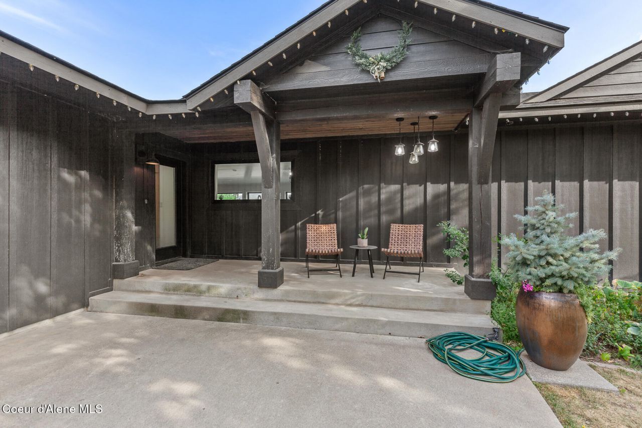 16155 N Buckhorn Rd, Hayden, ID 83835 Main Photo