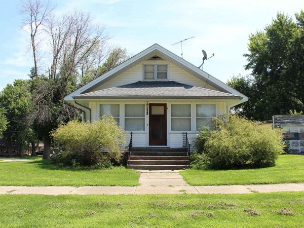 401 Walnut Street, Odebolt, IA 51458