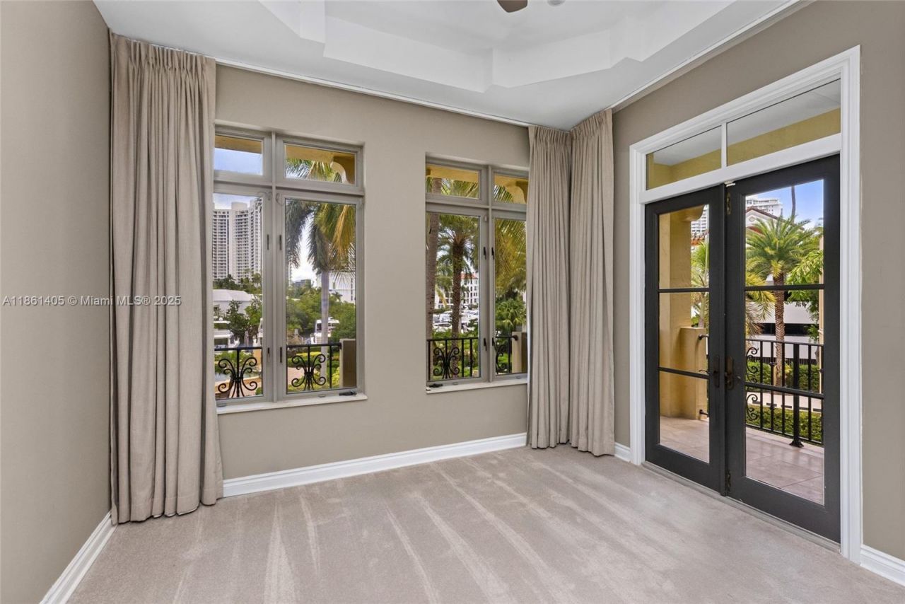 1504 Island Blvd, Aventura, FL 33160 Photo