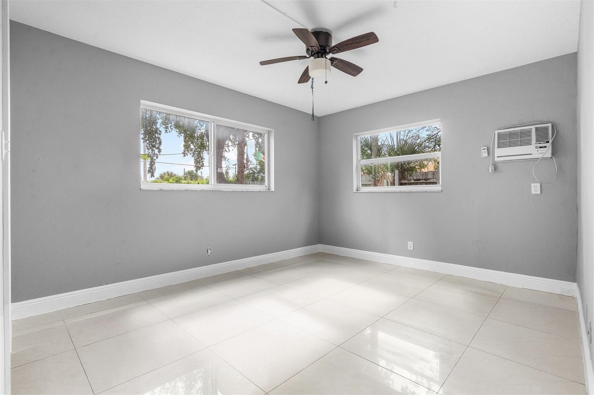 620 SW 7th Street, Pompano Beach, FL 33060 Photo