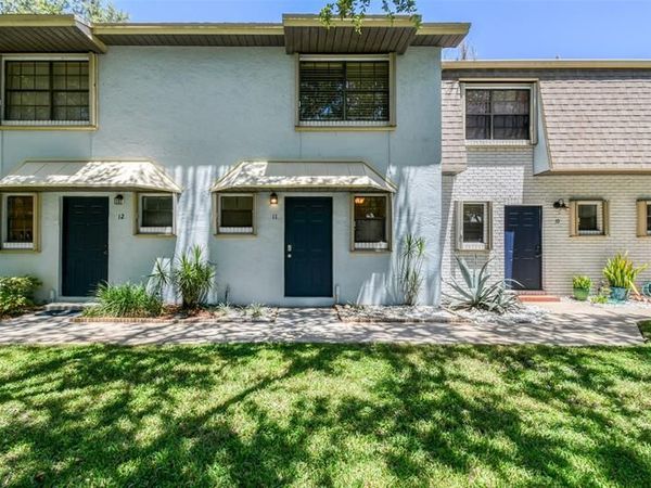 410 N Cypress Drive, Unit 11, Tequesta, FL 33469