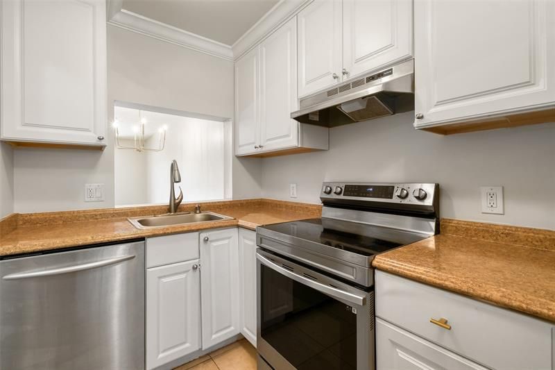 410 N Cypress Drive, Unit 11, Tequesta, FL 33469 Photo