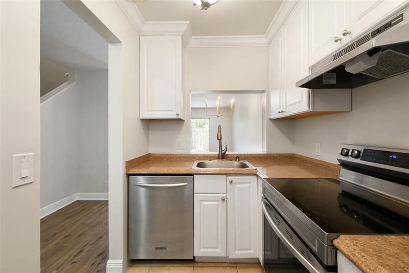 410 N Cypress Drive, Unit 11, Tequesta, FL 33469 Photo