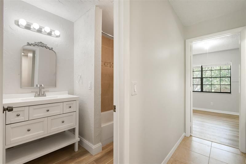 410 N Cypress Drive, Unit 11, Tequesta, FL 33469 Photo