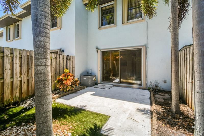 410 N Cypress Drive, Unit 11, Tequesta, FL 33469 Photo