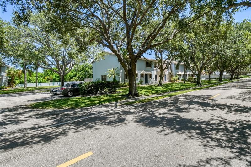 410 N Cypress Drive, Unit 11, Tequesta, FL 33469 Photo