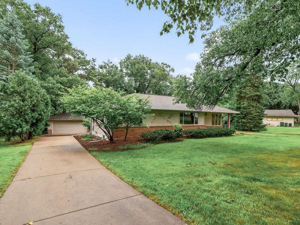 3672 Rustic Place, Shoreview, MN 55126