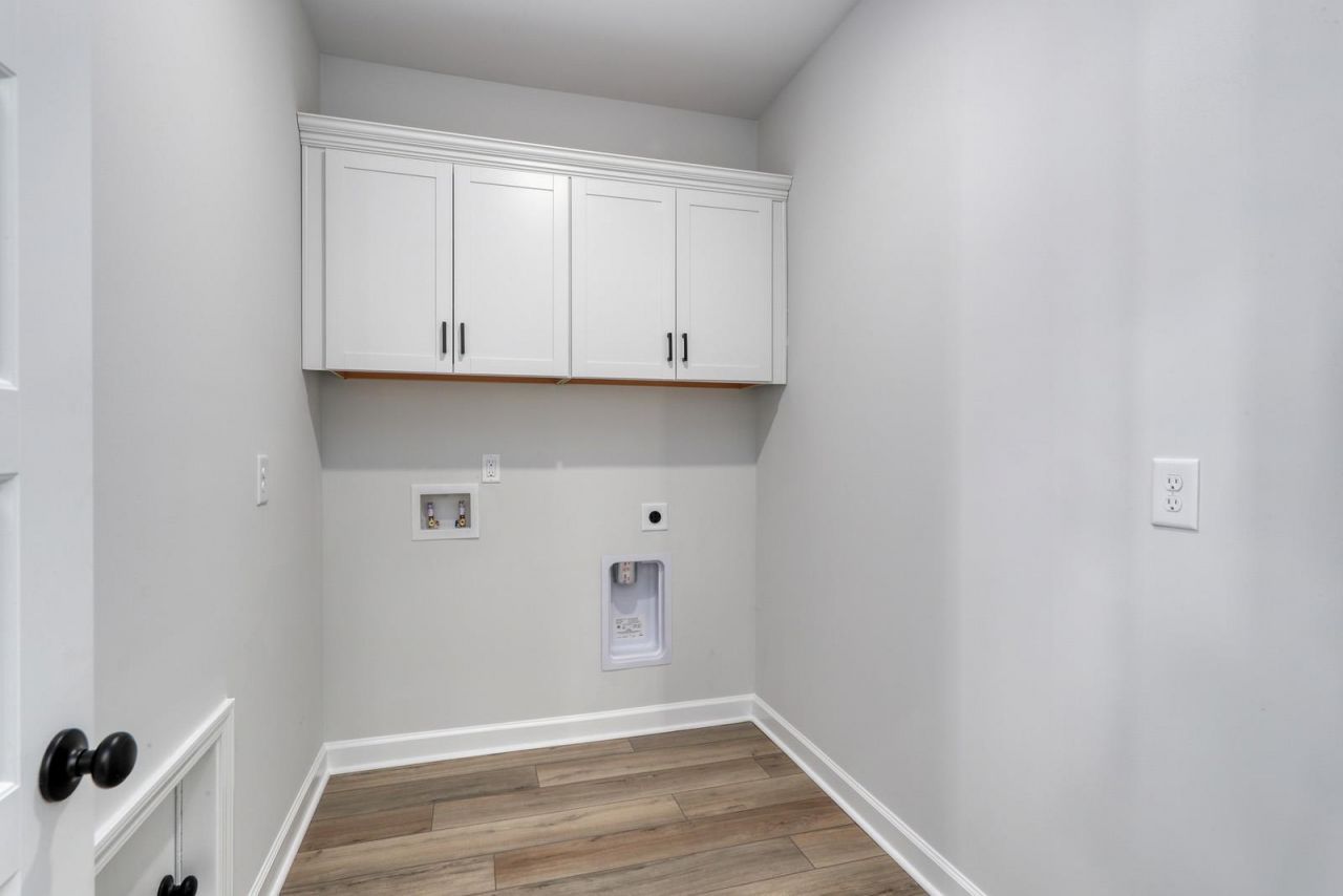 244 Layla Way Photo 15