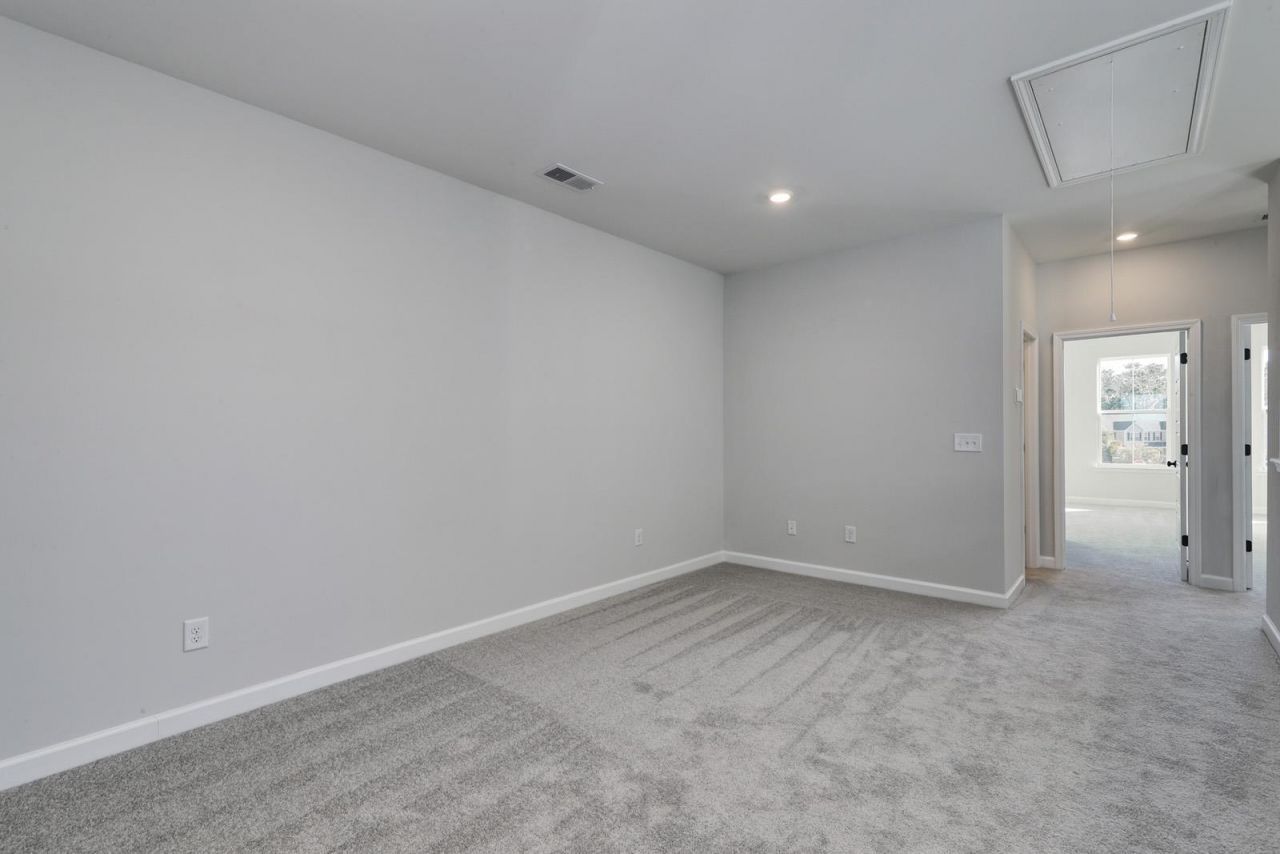 244 Layla Way Photo 19