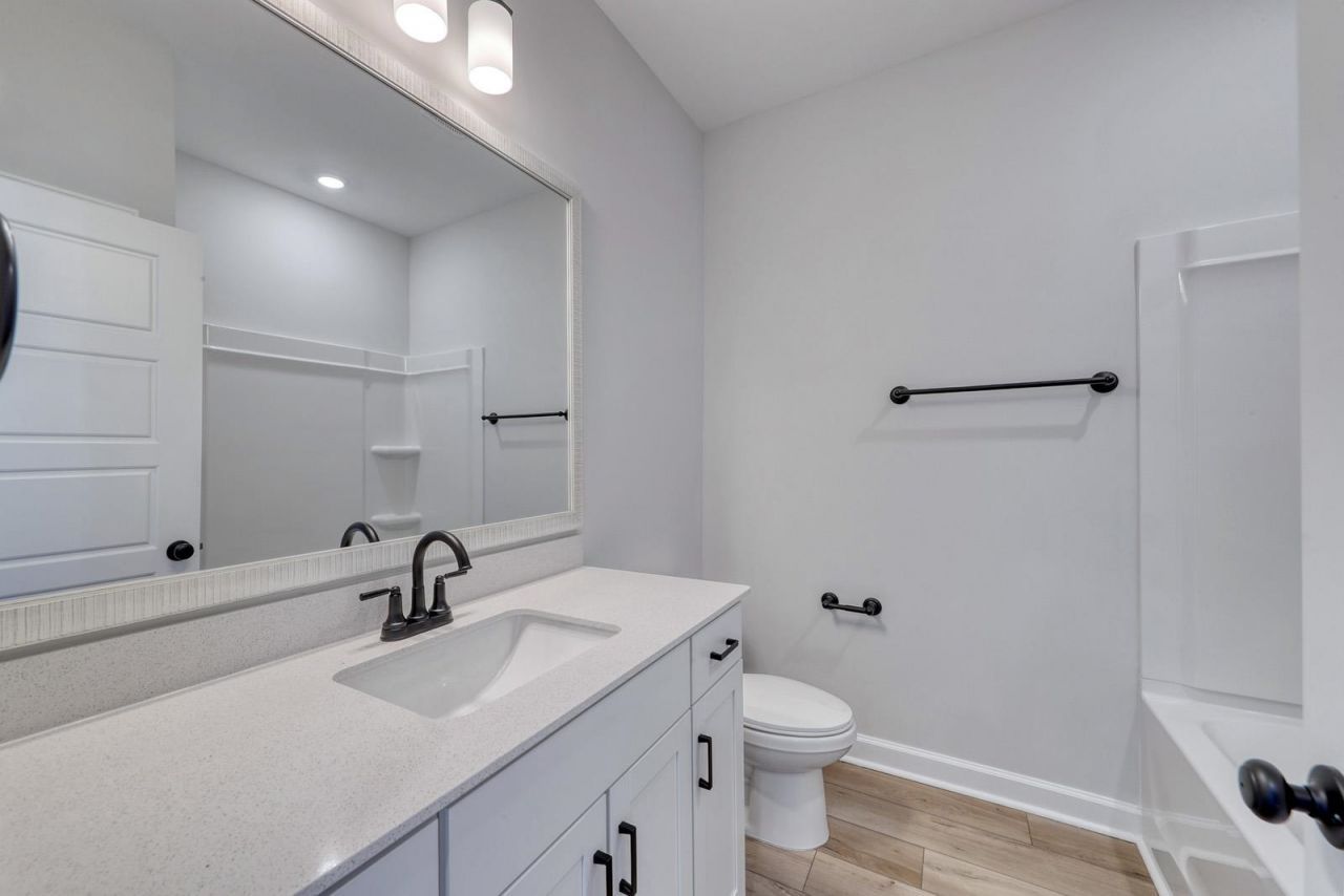 244 Layla Way Photo 23