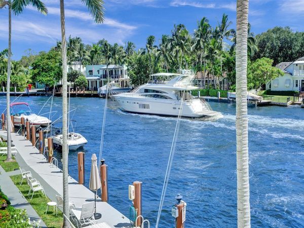 1000 SE 4th Street, Unit 219, Fort Lauderdale, FL 33301