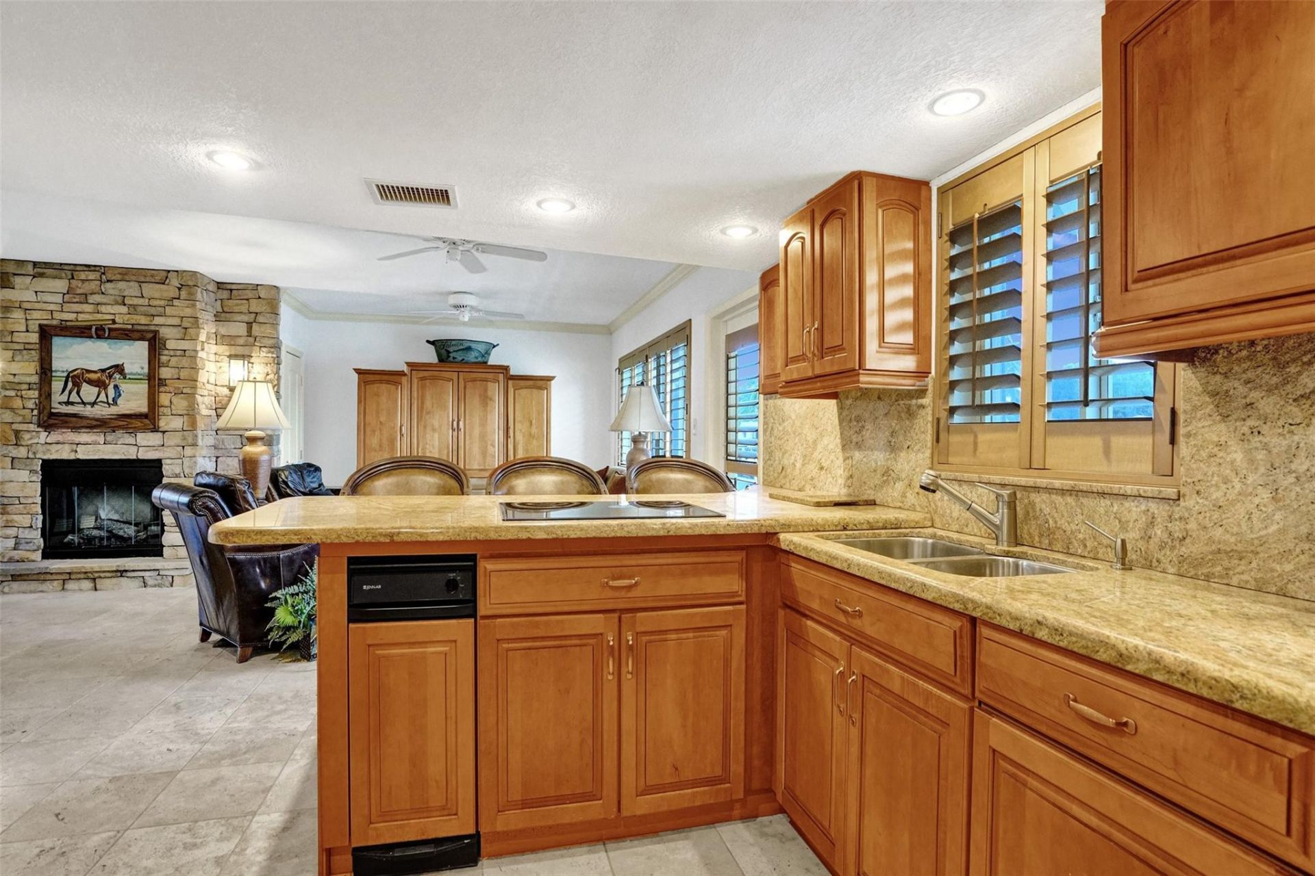 1000 SE 4th Street, Unit 219, Fort Lauderdale, FL 33301 Photo