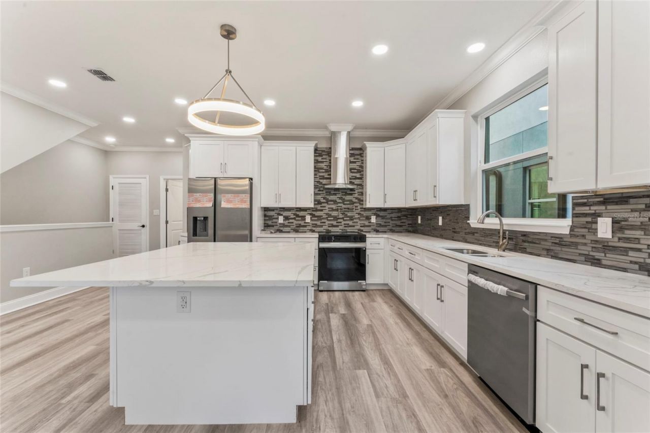 809 W Linebaugh Ave, Unit 2A, Tampa, FL 33612 Photo