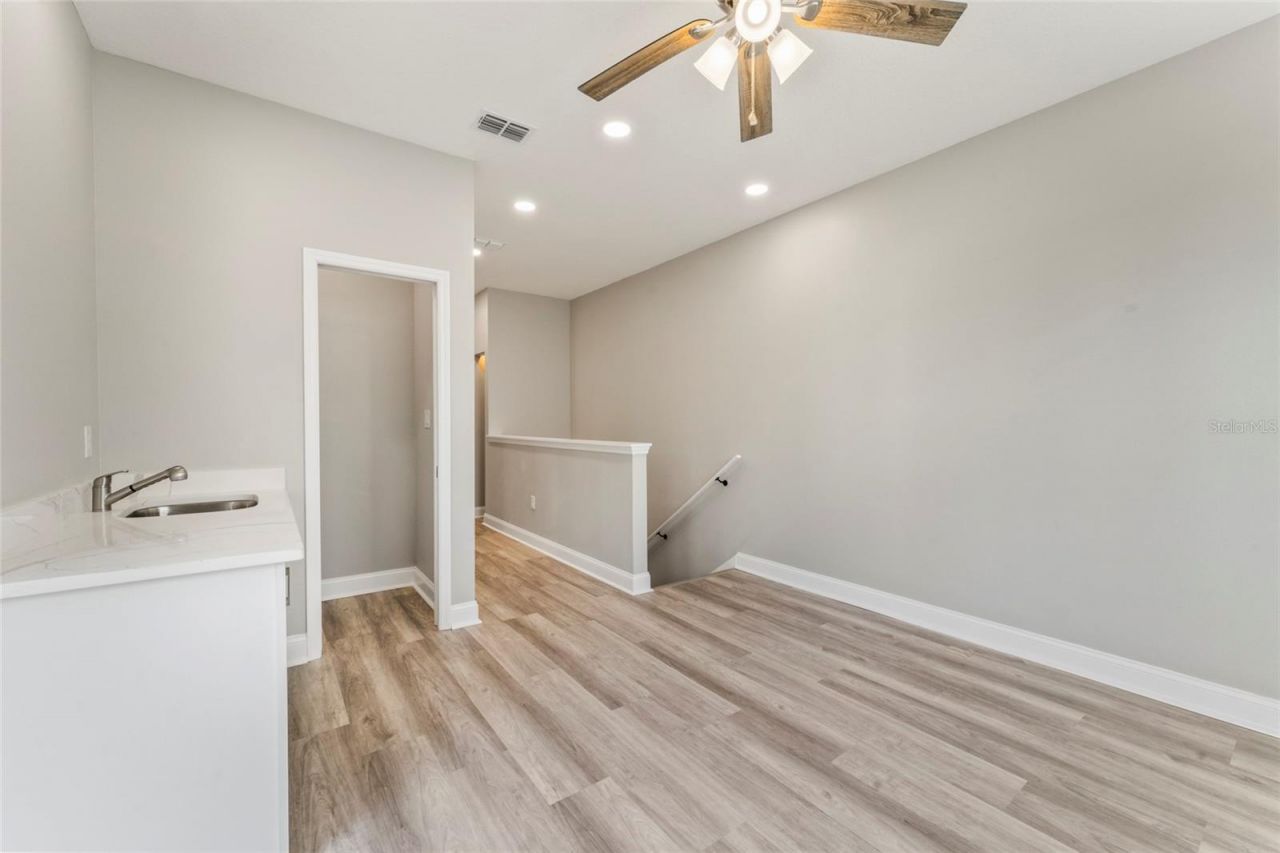 809 W Linebaugh Ave, Unit 2A, Tampa, FL 33612 Photo