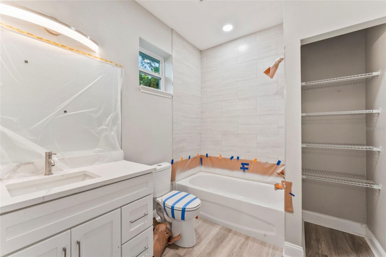 809 W Linebaugh Ave, Unit 2A, Tampa, FL 33612 Photo