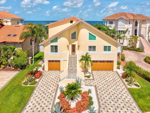 5101 WESTSHORE DRIVE, NEW PORT RICHEY, FL 34652