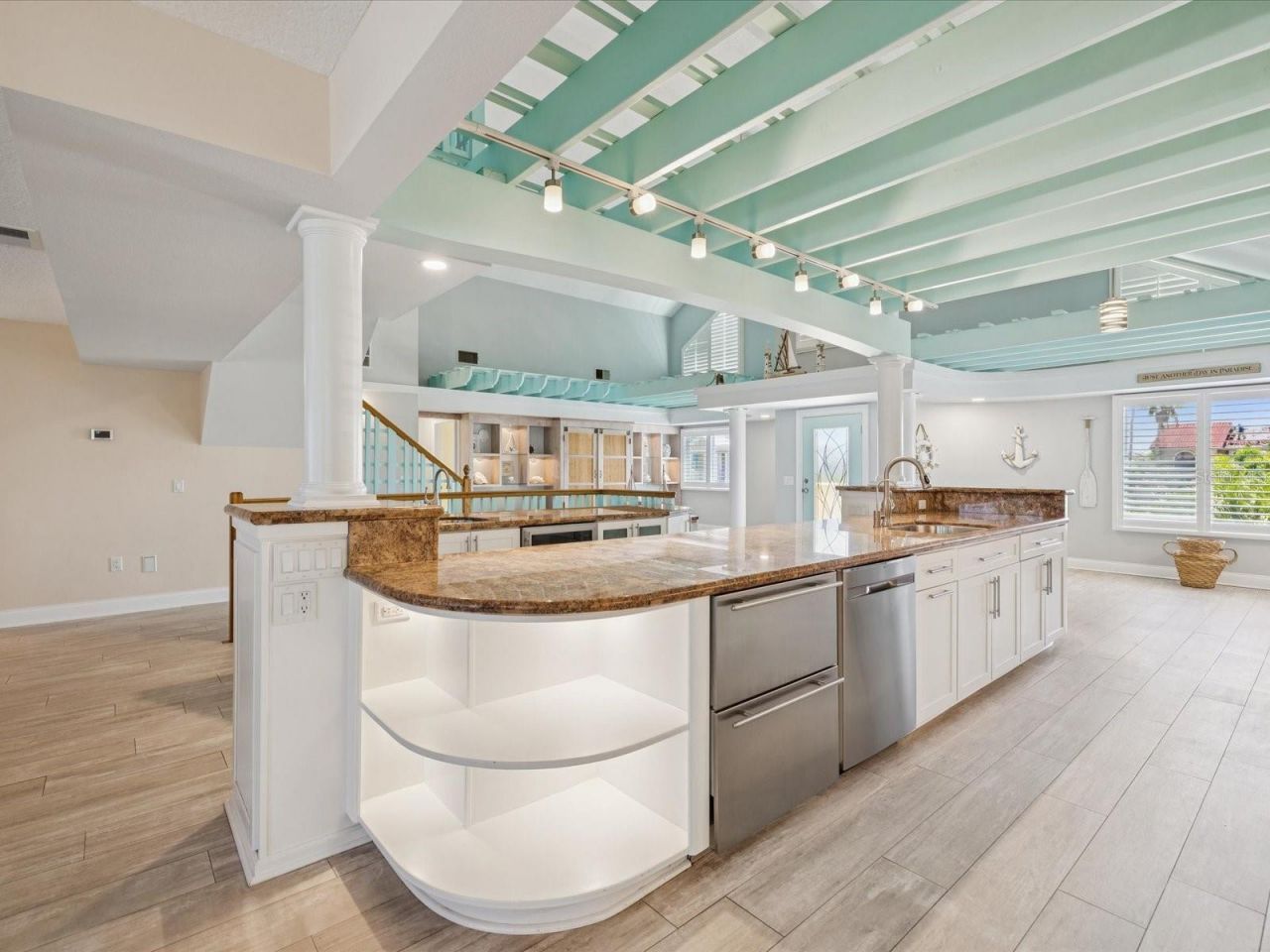 5101 Westshore Drive, New Port Richey, FL 34652 Photo