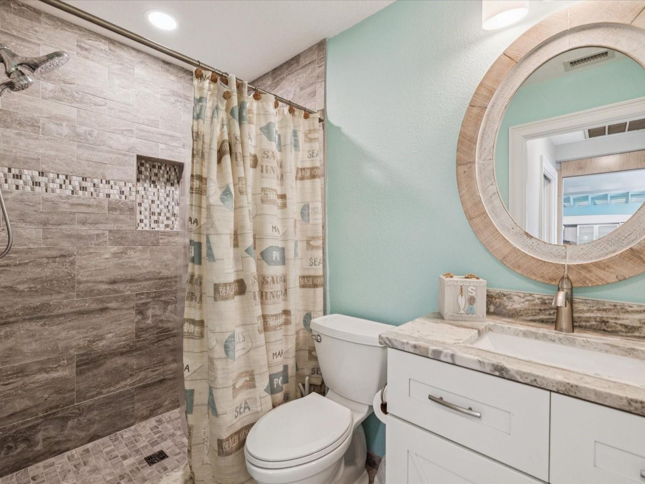 5101 Westshore Drive, New Port Richey, FL 34652 Photo
