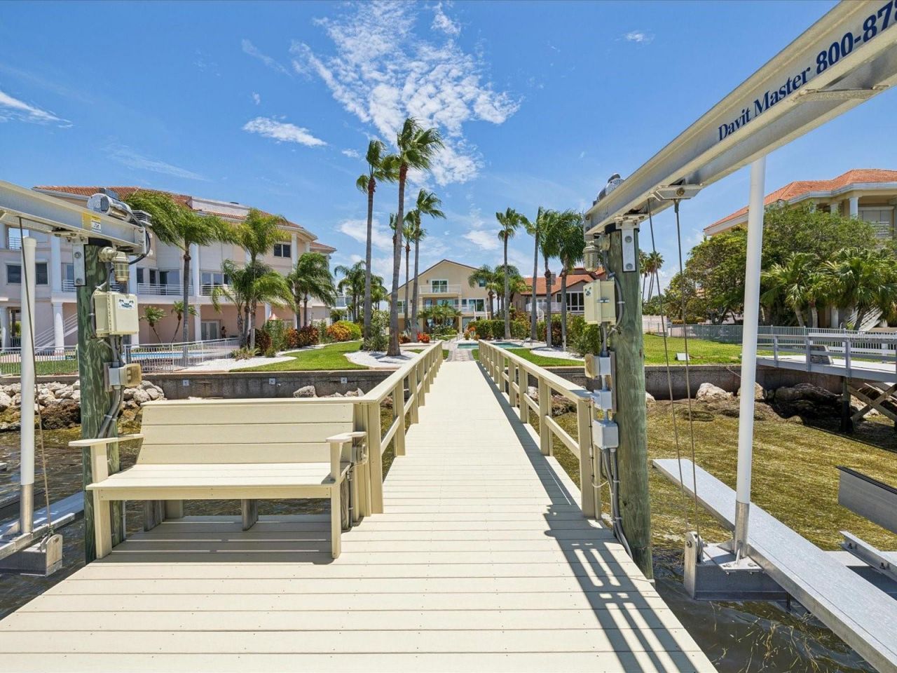 5101 Westshore Drive, New Port Richey, FL 34652 Photo