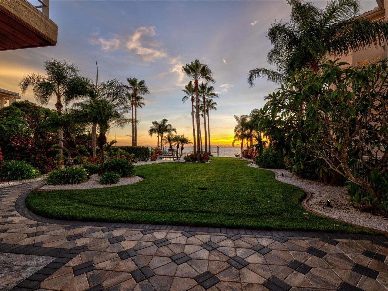 5101 Westshore Drive, New Port Richey, FL 34652 Photo