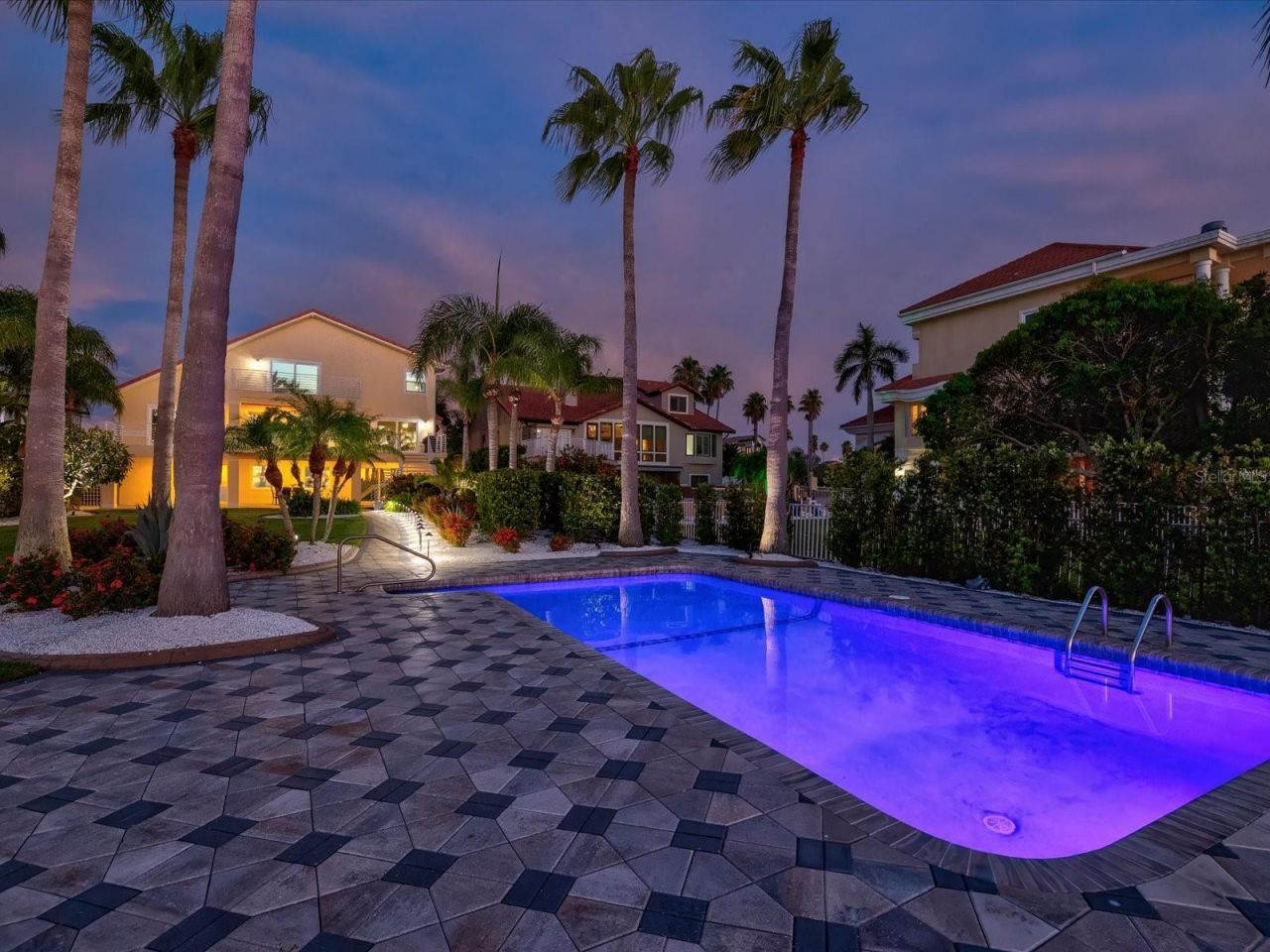 5101 Westshore Drive, New Port Richey, FL 34652 Photo