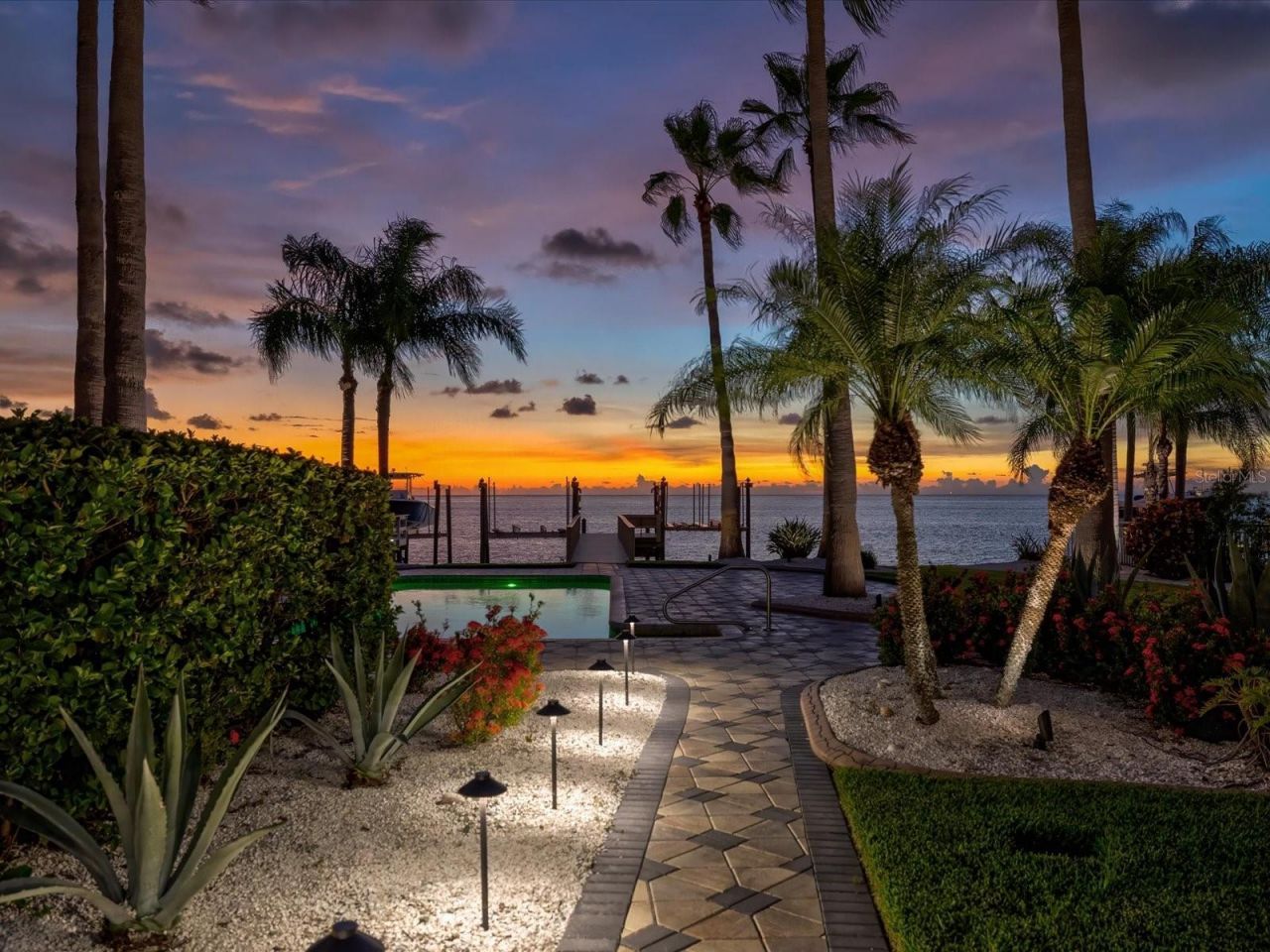 5101 Westshore Drive, New Port Richey, FL 34652 Photo