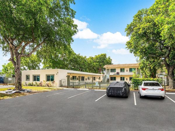 620 SW 7th Street, Pompano Beach, FL 33060