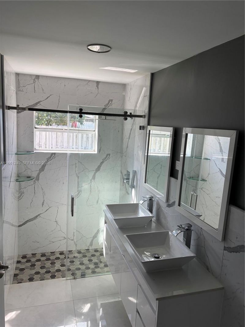 1275 NW 126th St, Sunrise, FL 33323 Photo