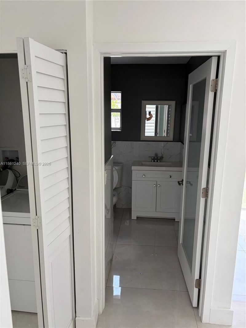 1275 NW 126th St, Sunrise, FL 33323 Photo