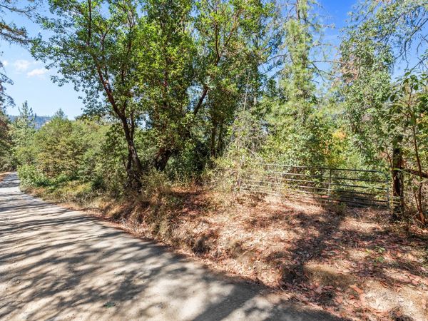 0 Hogan Road, Applegate, OR 97530