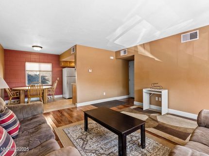 230 Bisset Court, Unit B, Reno, NV 89503 Photo