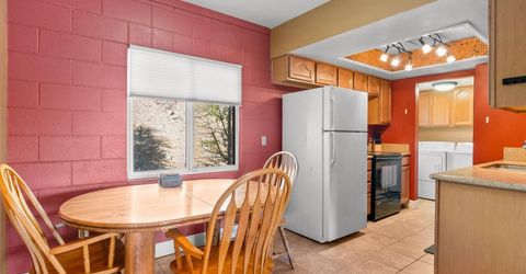 230 Bisset Court, Unit B, Reno, NV 89503 Photo