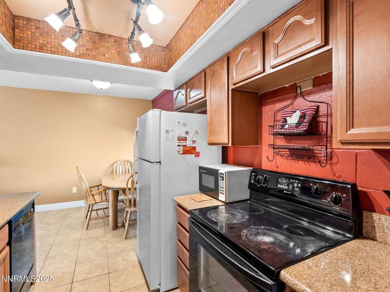 230 Bisset Court, Unit B, Reno, NV 89503 Photo
