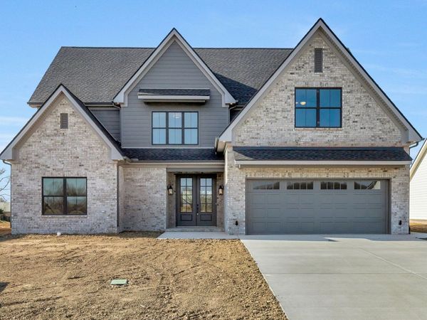 5548 Sinclair St, Murfreesboro, TN 37127