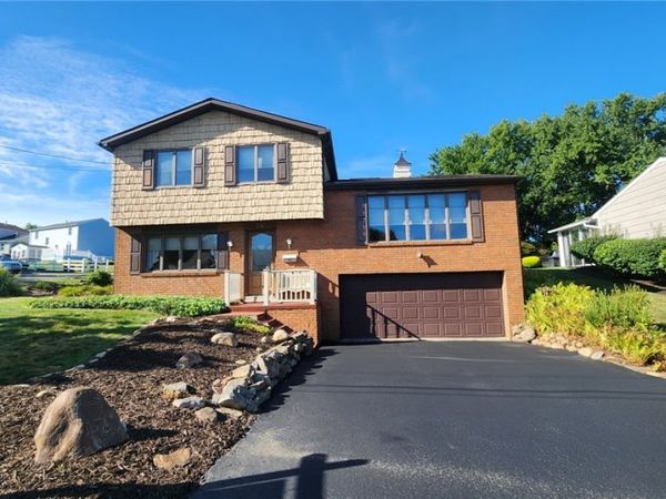 712 16th Street, North Apollo, PA 15673