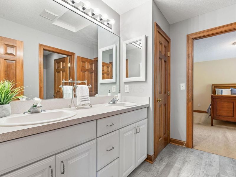 3395 Heritage Oaks Drive, Hilliard, OH 43026 Photo 32