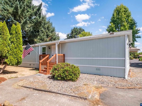 5050 Columbus #20 St SE, Albany, OR 97322