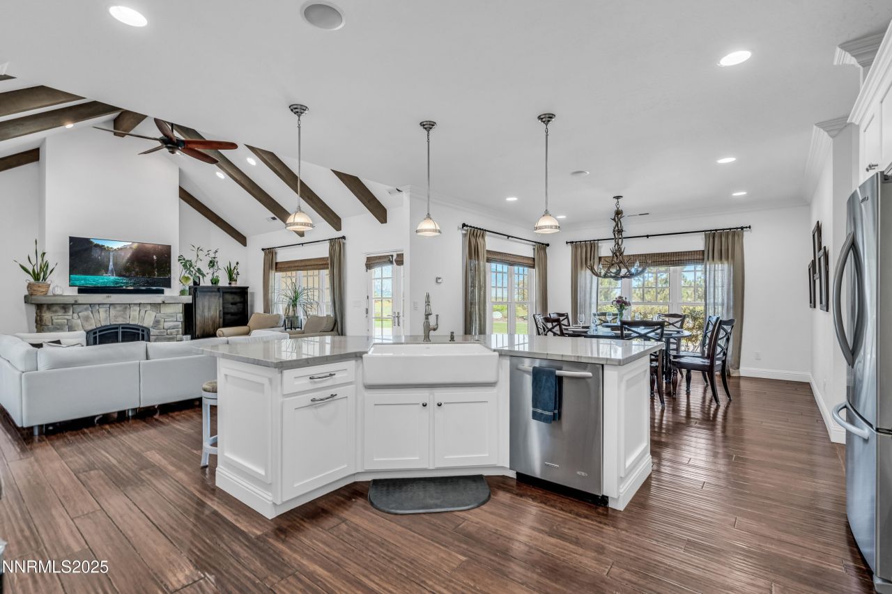 600 Artemesia Lane, Gardnerville, NV 89460 Photo