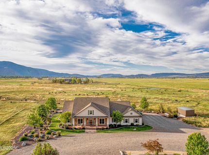 600 Artemesia Lane, Gardnerville, NV 89460 Photo