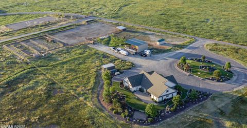 600 Artemesia Lane, Gardnerville, NV 89460 Photo