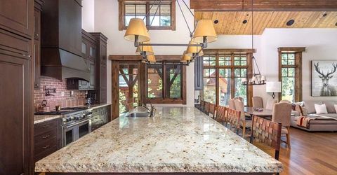 10606 Dutton Court, Truckee, CA 96161 Photo